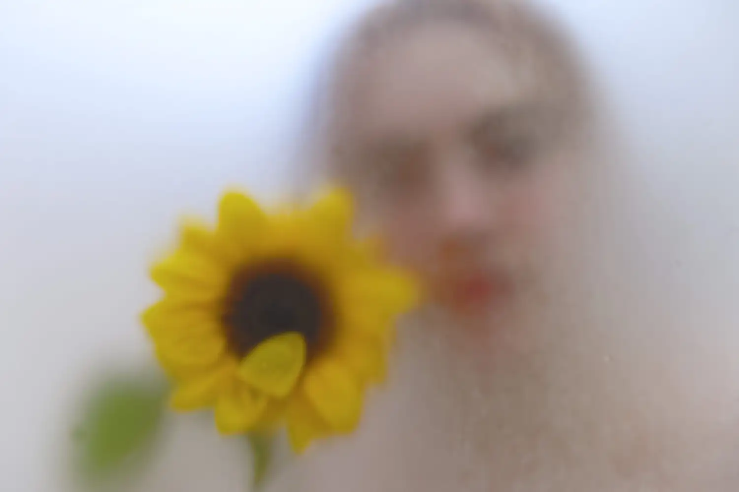 Girl with sunflower -Zorica Purlija